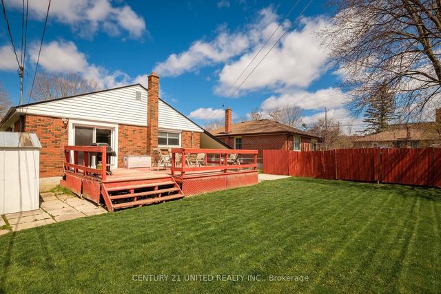 935 Philip St, House detached with 3 bedrooms, 2 bathrooms and 3 parking in Peterborough ON | Image 22
