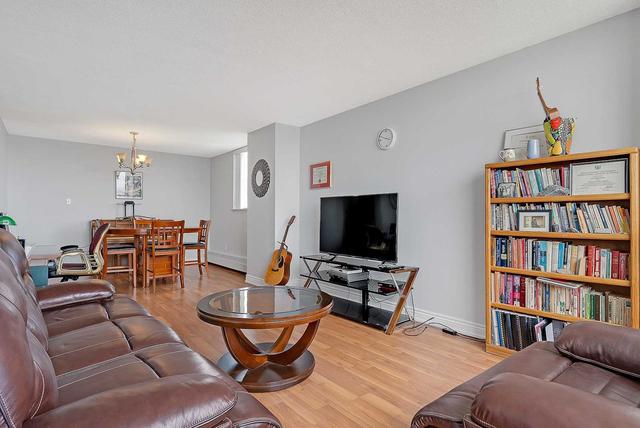 2105 - 320 Dixon Rd, Condo with 2 bedrooms, 1 bathrooms and 1 parking in Toronto ON | Image 22
