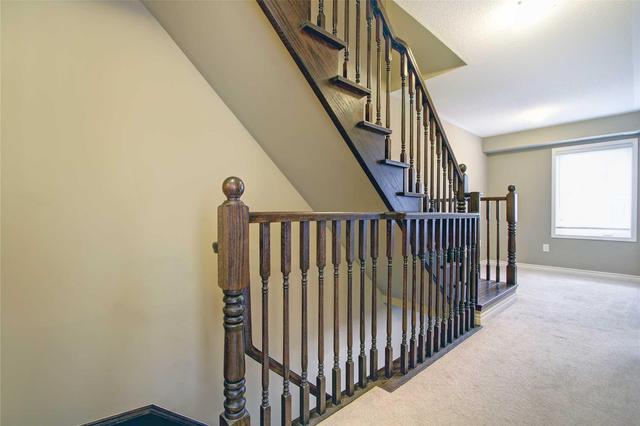 10 - 35 Heron Park Pl, Townhouse with 3 bedrooms, 3 bathrooms and 2 parking in Toronto ON | Image 8