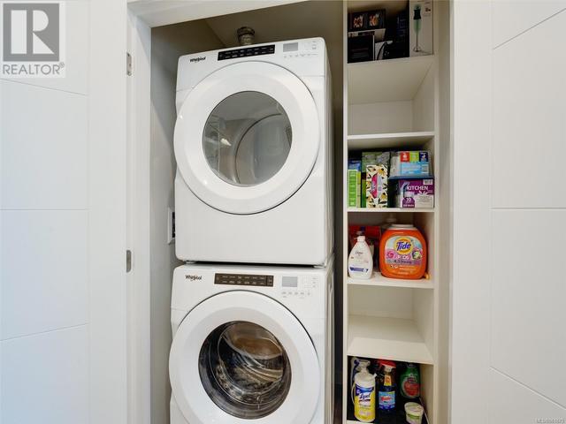 Laundry Cupboard | Image 16