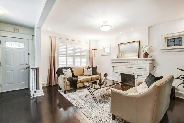 65 Unsworth Ave, House detached with 3 bedrooms, 2 bathrooms and 0 parking in Toronto ON | Image 30