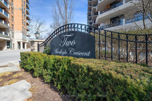 411 - 2 Aberfoyle Cres, Condo with 1 bedrooms, 1 bathrooms and 1 parking in Toronto ON | Image 1