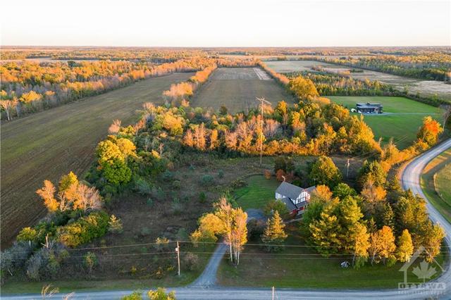 725 Mcfarlane Road, House detached with 4 bedrooms, 3 bathrooms and 12 parking in North Grenville ON | Image 27