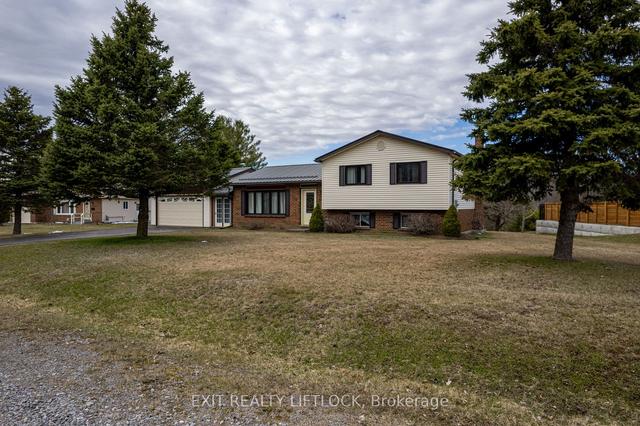 219 Corbett Dr, House detached with 3 bedrooms, 2 bathrooms and 5 parking in Kawartha Lakes ON | Image 24
