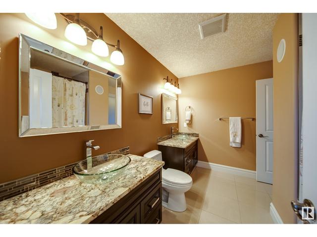 5537 Mcluhan Bl Nw, House detached with 6 bedrooms, 5 bathrooms and 6 parking in Edmonton AB | Image 24