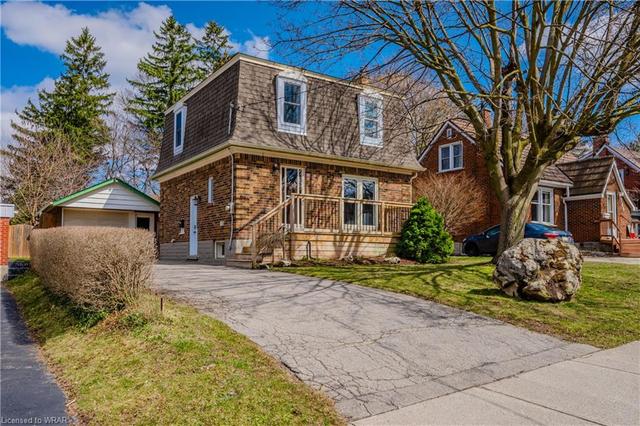 160 Lucan Avenue, House detached with 3 bedrooms, 1 bathrooms and 5 parking in Waterloo ON | Image 12