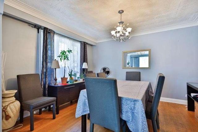 1013 Islington Ave, House detached with 3 bedrooms, 2 bathrooms and 5 parking in Toronto ON | Image 5