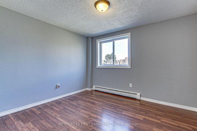 205 - 1590 Ernest Ave, Condo with 2 bedrooms, 1 bathrooms and 1 parking in London ON | Image 7