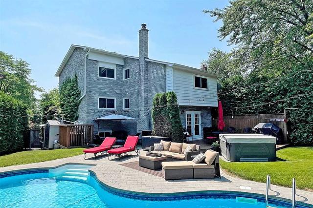 10 Linton Crt, House detached with 4 bedrooms, 3 bathrooms and 8 parking in Markham ON | Image 6