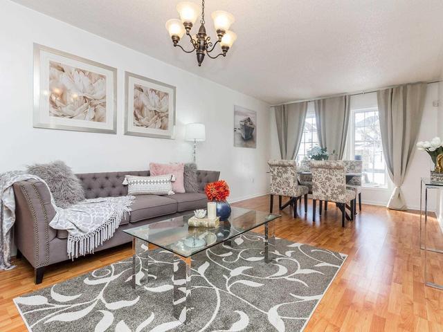 6 Sherbo Cres, House detached with 3 bedrooms, 3 bathrooms and 2 parking in Brampton ON | Image 4