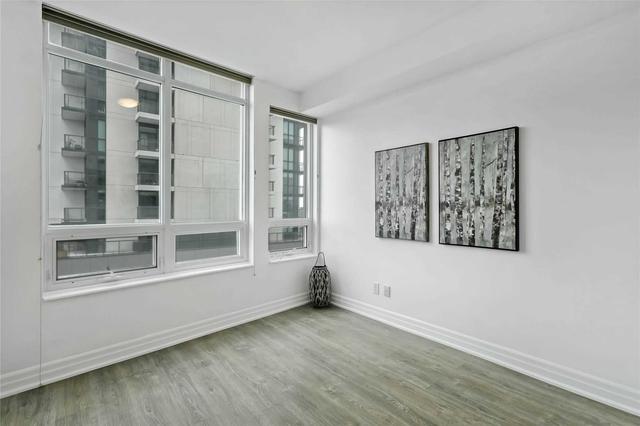 703 - 500 St Clair Ave, Condo with 2 bedrooms, 1 bathrooms and 1 parking in Toronto ON | Image 17