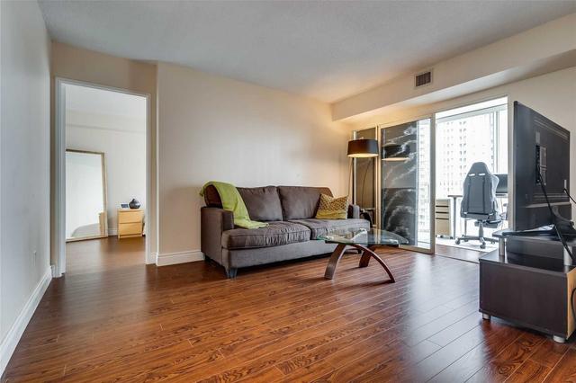 711 - 265 Enfield Pl, Condo with 2 bedrooms, 2 bathrooms and 1 parking in Mississauga ON | Image 11