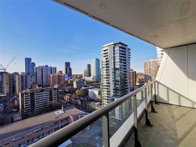 2011 - 85 Wood St, Condo with 1 bedrooms, 1 bathrooms and 0 parking in Toronto ON | Image 3