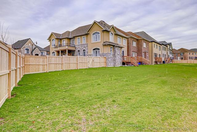 71 Dairymaid Rd, House detached with 4 bedrooms, 4 bathrooms and 4 parking in Brampton ON | Image 16