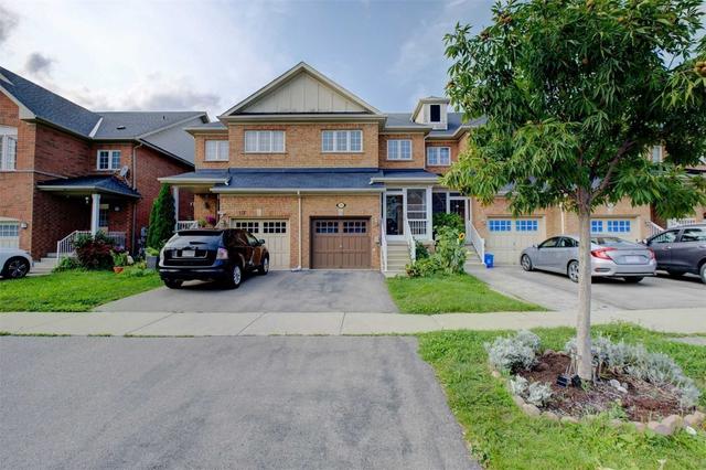 131 Amulet Cres, House attached with 3 bedrooms, 4 bathrooms and 2 parking in Richmond Hill ON | Image 1