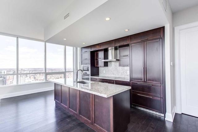 4818 - 5 Sheppard Ave E, Condo with 2 bedrooms, 3 bathrooms and 2 parking in Toronto ON | Image 5