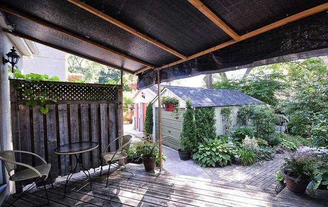 721 Millwood Rd, House detached with 2 bedrooms, 2 bathrooms and 2 parking in Toronto ON | Image 29