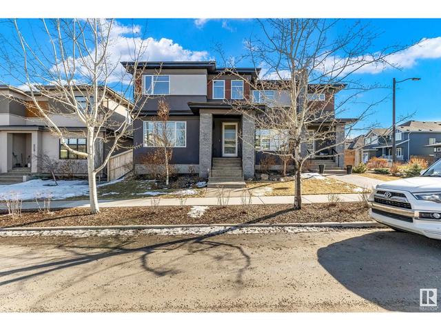 7251 May Rd Nw, House semidetached with 4 bedrooms, 3 bathrooms and 3 parking in Edmonton AB | Image 2