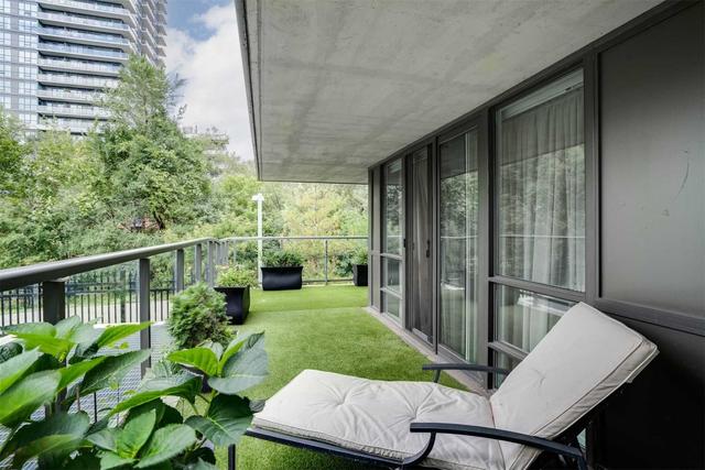 th7 - 2230 Lake Shore Blvd W, Townhouse with 2 bedrooms, 3 bathrooms and 3 parking in Toronto ON | Image 8