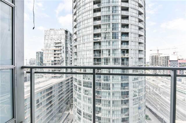 1810 - 15 Iceboat Terr, Condo with 1 bedrooms, 1 bathrooms and null parking in Toronto ON | Image 13