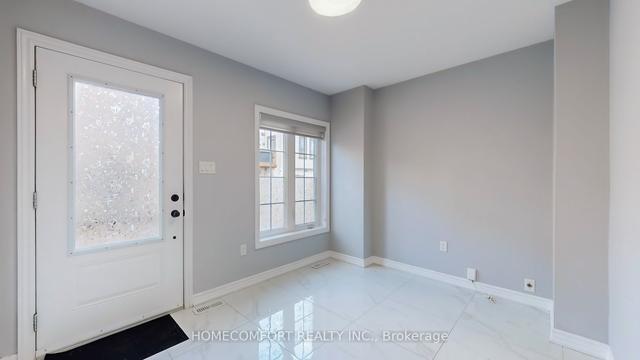 15 Justice Gdns, House detached with 2 bedrooms, 2 bathrooms and 1 parking in Toronto ON | Image 34