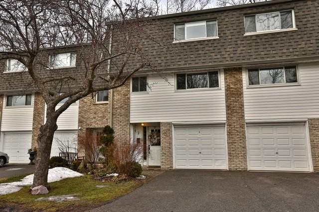 2 - 1270 Gainsborough Dr, Townhouse with 3 bedrooms, 2 bathrooms and 1 parking in Oakville ON | Image 1