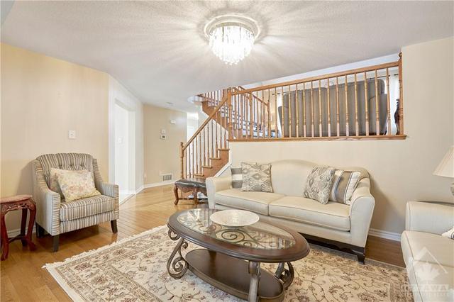 260 Tempest Drive, House detached with 4 bedrooms, 4 bathrooms and 4 parking in Ottawa ON | Image 6