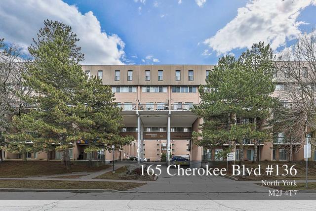 136 - 165 Cherokee Blvd, Townhouse with 4 bedrooms, 2 bathrooms and 1 parking in Toronto ON | Image 1