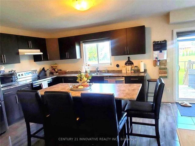 6361 Sam Iorfida Dr, House detached with 4 bedrooms, 3 bathrooms and 4 parking in Niagara Falls ON | Image 5