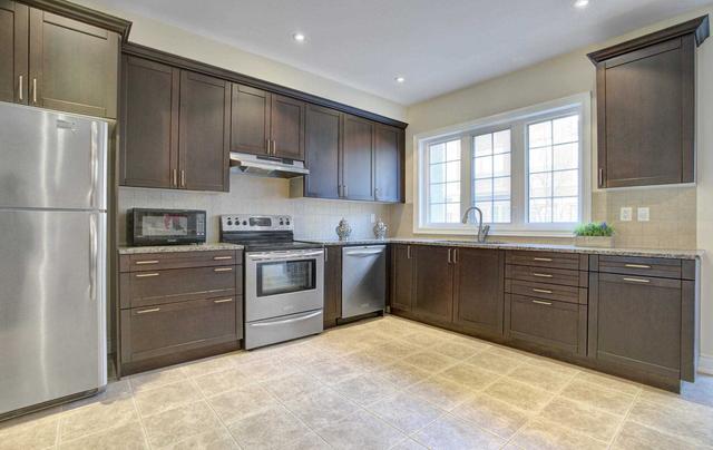 35 Flook Lane, House attached with 2 bedrooms, 4 bathrooms and 2 parking in Toronto ON | Image 4