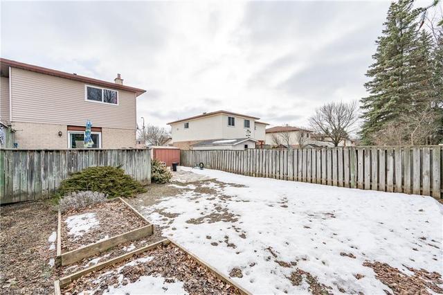101a Northlake Drive, House semidetached with 3 bedrooms, 2 bathrooms and 3 parking in Waterloo ON | Image 32