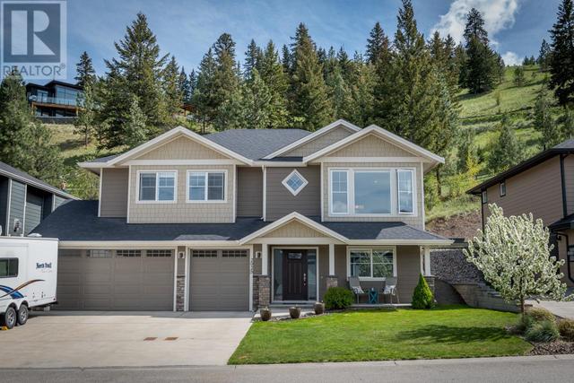 2025 Galore Cres, House detached with 4 bedrooms, 3 bathrooms and null parking in Kamloops BC | Card Image