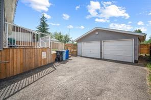 141 Beaumont Crescent, House detached with 5 bedrooms, 2 bathrooms and 5 parking in Wood Buffalo AB | Image 30