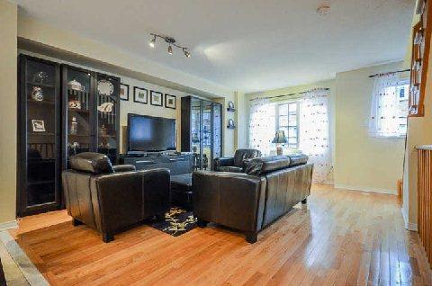 th4 - 130 Tenth St, Townhouse with 2 bedrooms, 3 bathrooms and 2 parking in Toronto ON | Image 4