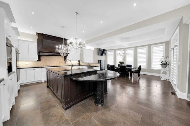 21 Autumn Wind Crt, House detached with 5 bedrooms, 8 bathrooms and 9 parking in Vaughan ON | Image 33