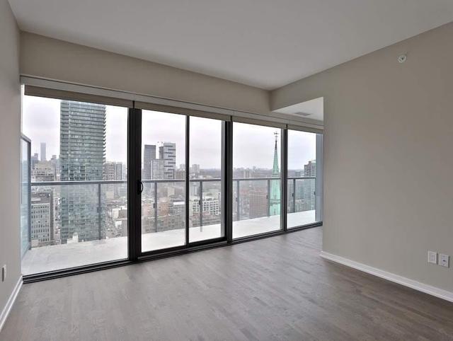 2501 - 60 Colborne St, Condo with 3 bedrooms, 3 bathrooms and 2 parking in Toronto ON | Image 7