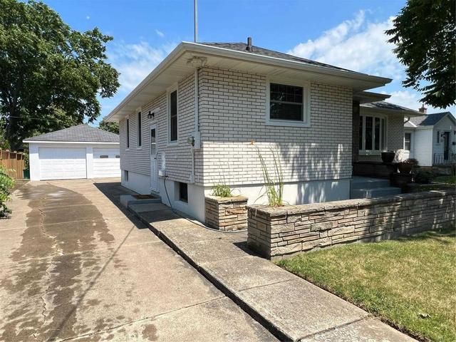 59 Glen Park, House detached with 2 bedrooms, 1 bathrooms and 8 parking in St. Catharines ON | Image 11