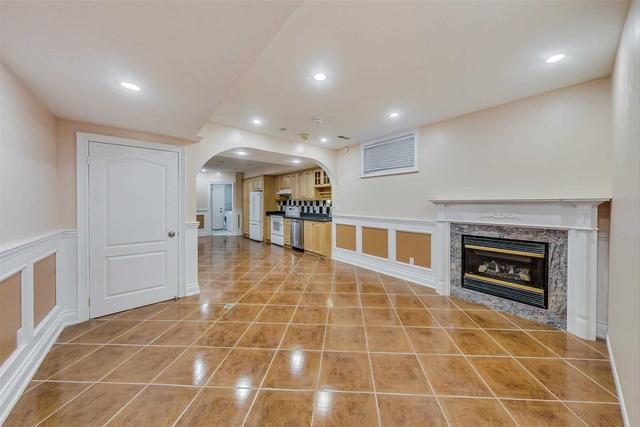 43 Northcote Ave, House detached with 4 bedrooms, 4 bathrooms and 2 parking in Toronto ON | Image 25