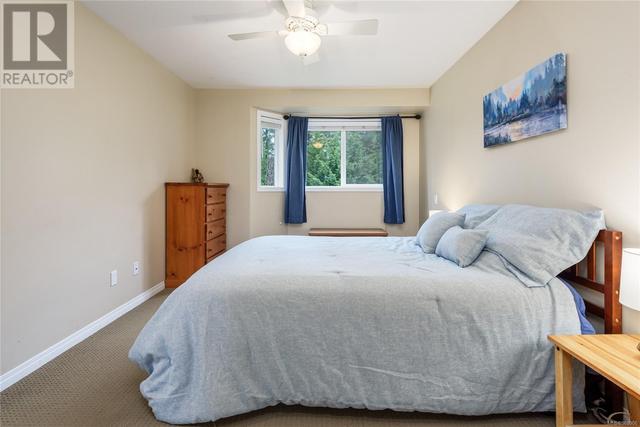 2 - 2882 Piercy Ave, House attached with 3 bedrooms, 2 bathrooms and 1 parking in Courtenay BC | Image 24