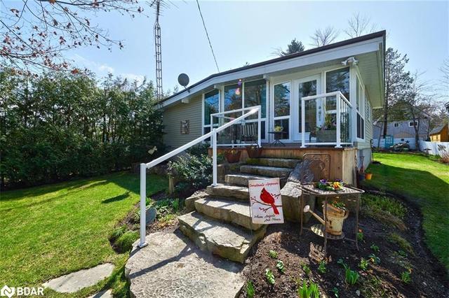 1170 Line 5 South, Oro Line, House detached with 2 bedrooms, 1 bathrooms and null parking in Oro Medonte ON | Image 1