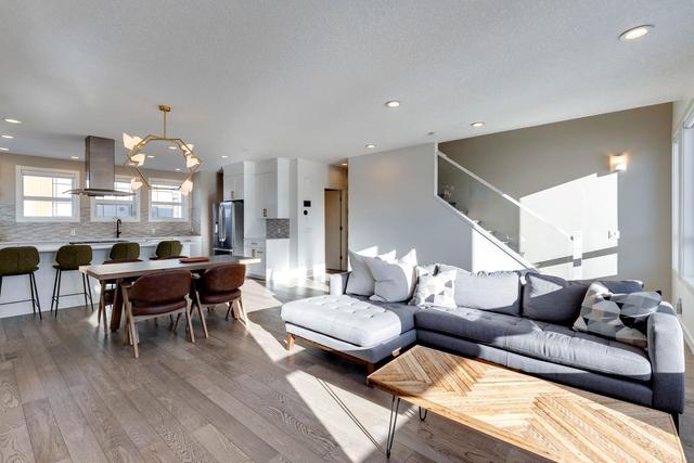 4092 Norford Avenue Nw, Home with 2 bedrooms, 2 bathrooms and 2 parking in Calgary AB | Image 13