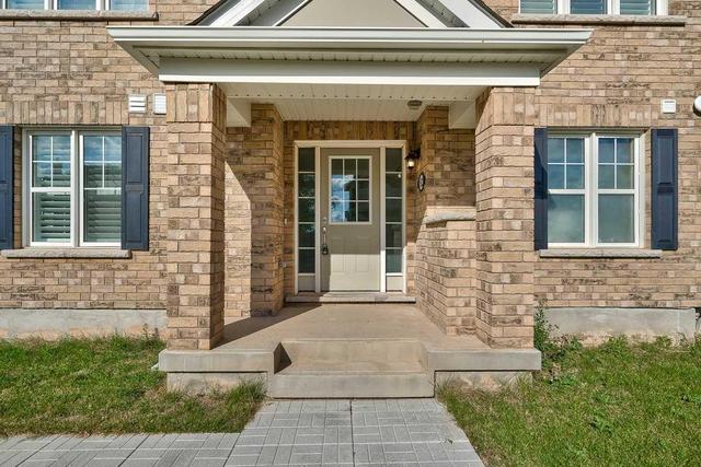 62 Locker Pl, House attached with 3 bedrooms, 3 bathrooms and 2 parking in Milton ON | Image 3