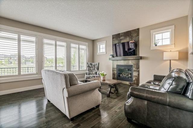 9302 14 Avenue Sw, House detached with 5 bedrooms, 3 bathrooms and 4 parking in Calgary AB | Image 7