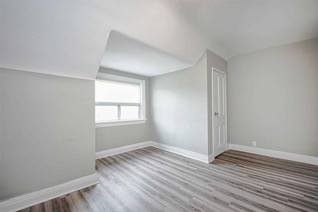 unit 3 - 1222 Shaw St, House semidetached with 3 bedrooms, 1 bathrooms and 1 parking in Toronto ON | Image 3