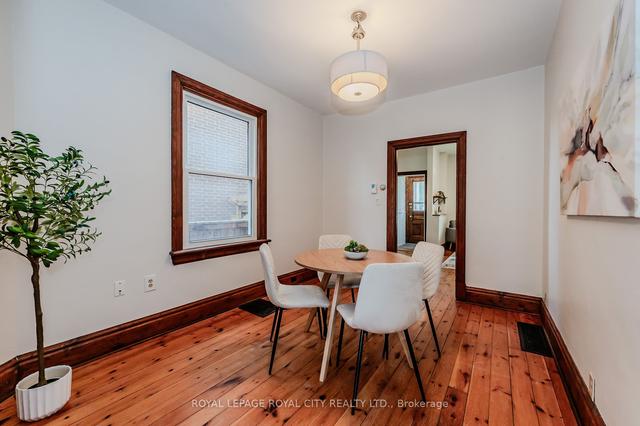 110 Harris St, House semidetached with 2 bedrooms, 1 bathrooms and 1 parking in Guelph ON | Image 35