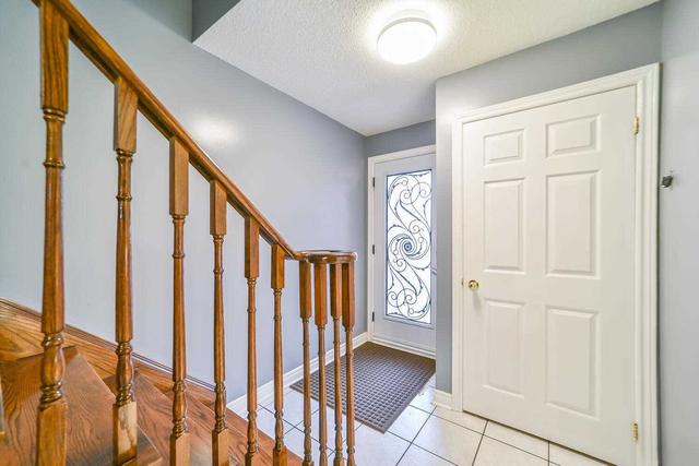 99 Woodsend Run Rd, House attached with 3 bedrooms, 4 bathrooms and 3 parking in Brampton ON | Image 30