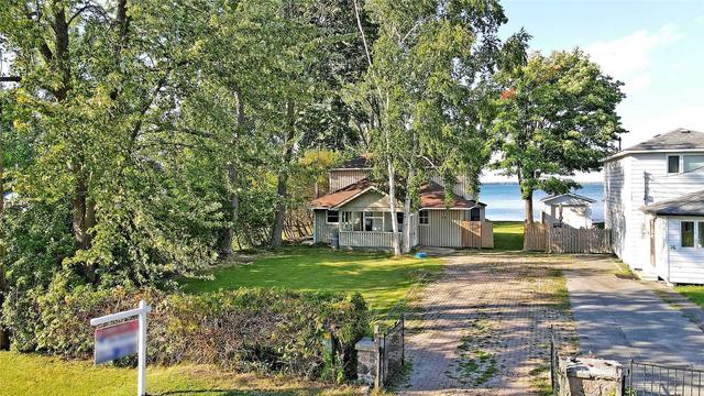 24 Lakeshore Rd, House detached with 4 bedrooms, 1 bathrooms and 5 parking in Georgina ON | Image 33