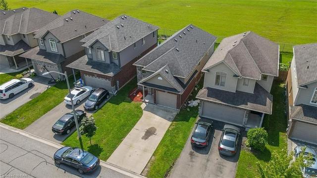 8532 Milomir Street, House detached with 3 bedrooms, 2 bathrooms and 3 parking in Niagara Falls ON | Image 36