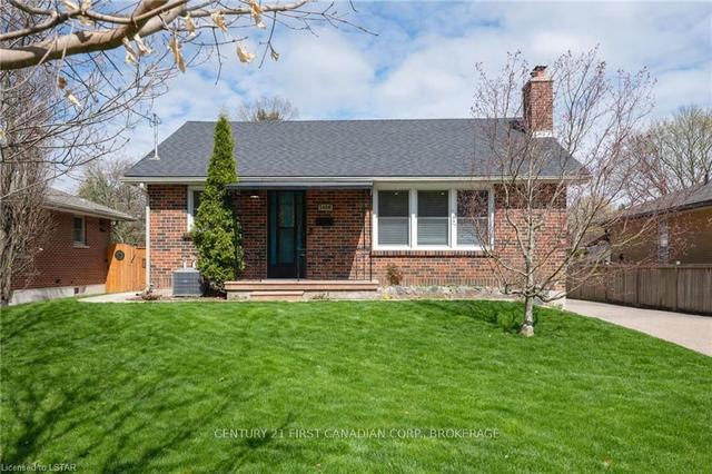 1466 Oakdale St, House detached with 2 bedrooms, 2 bathrooms and 4 parking in London ON | Image 12