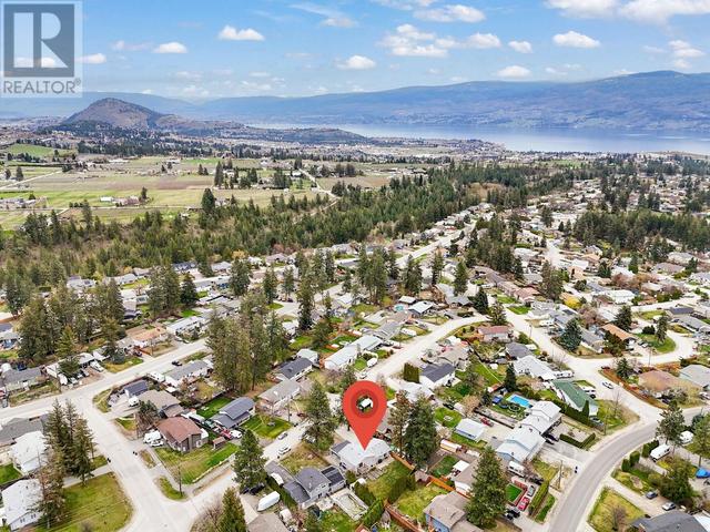 3312 Mcmahon Road, House detached with 4 bedrooms, 3 bathrooms and 4 parking in West Kelowna BC | Image 40